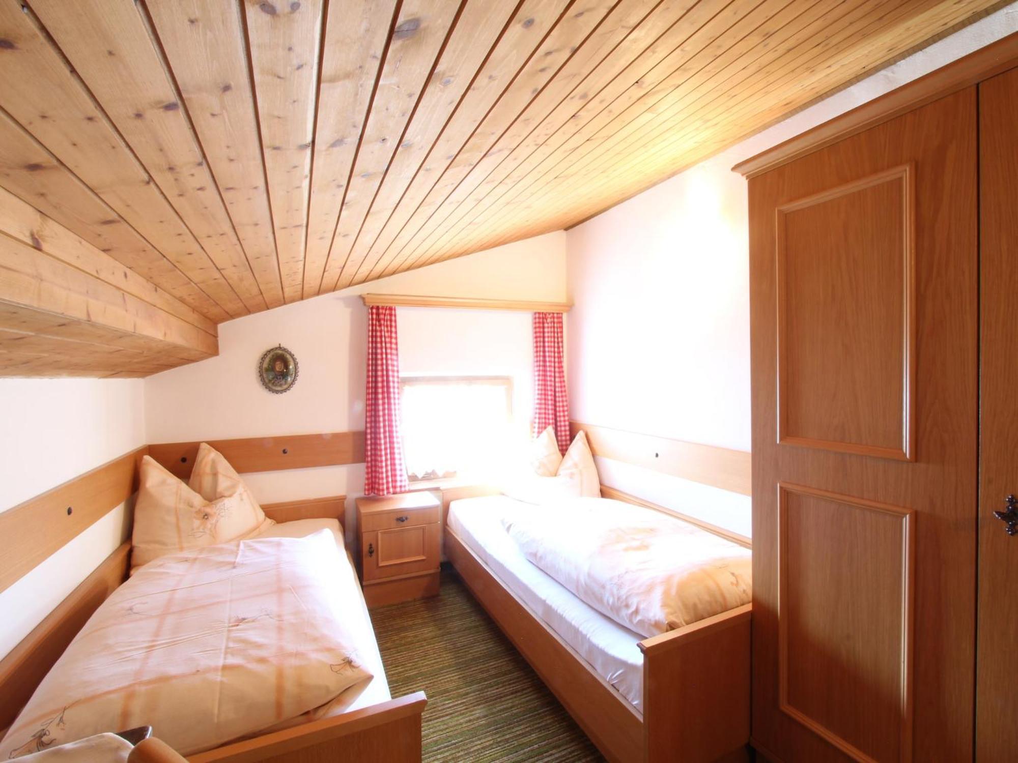 Spacious Apartment Near Ski Area In 미테르질 외부 사진
